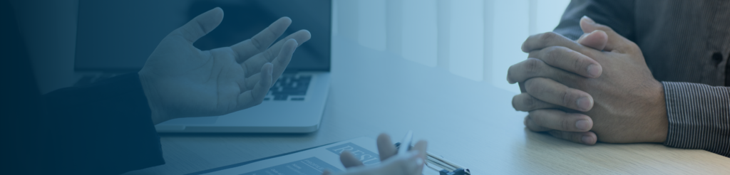 Business professionals in discussion – comparing EOR and PEO models